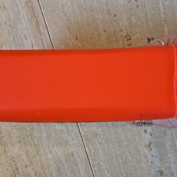 Glossier "You Look Good" Limited Edition Red Double Zipper Mini Beauty Bag - Picture 7 of 12